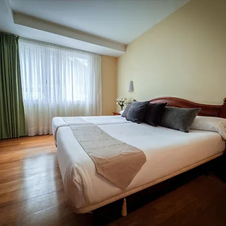 Hotel Villa De Ermua-3